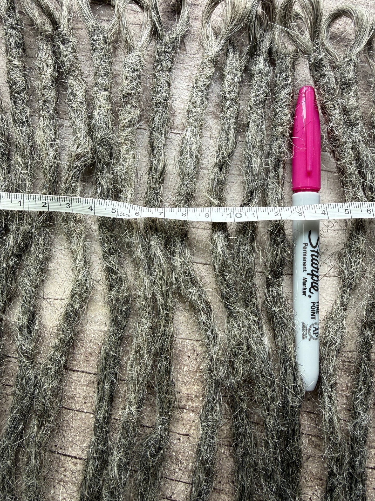 Susie : x16 looped raw dreadlock extensions - Ceredigion Dreadlocks