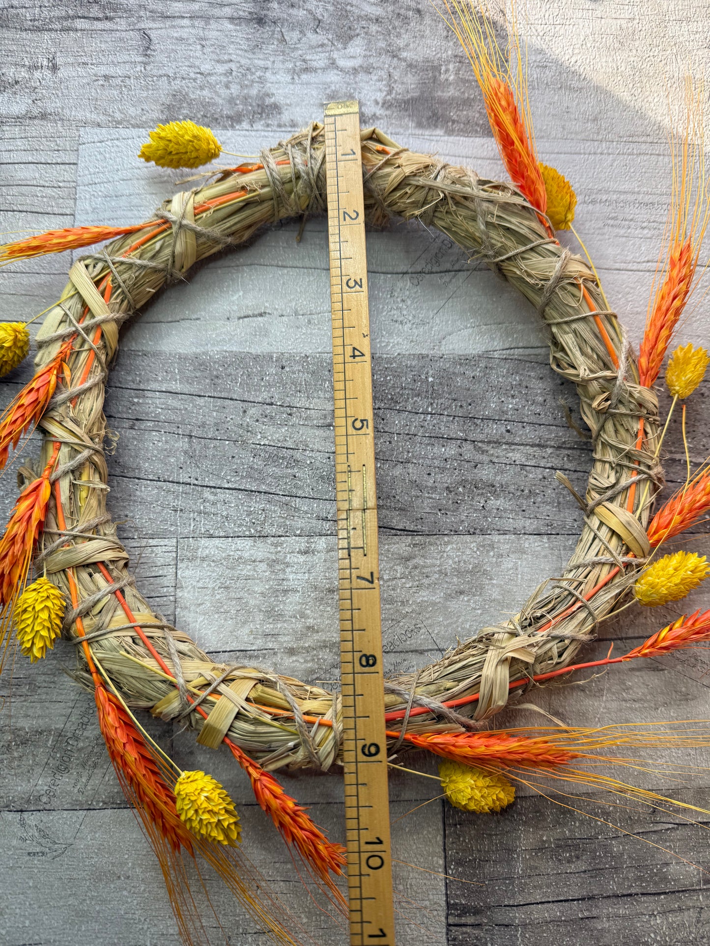 Straw & Ryegrass Wreath