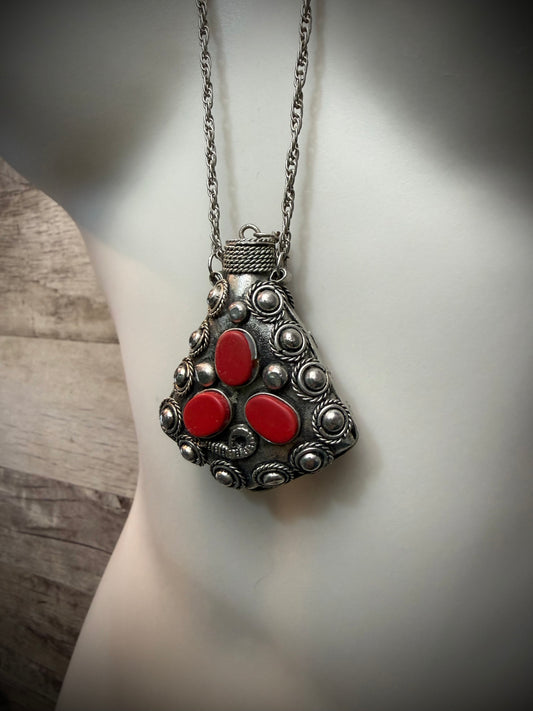 Tibetan Silver Bottle Necklace - Ceredigion Dreadlocks