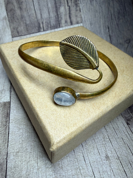 Brass Bangle with Leaf & Quartz - Ceredigion Dreadlocks