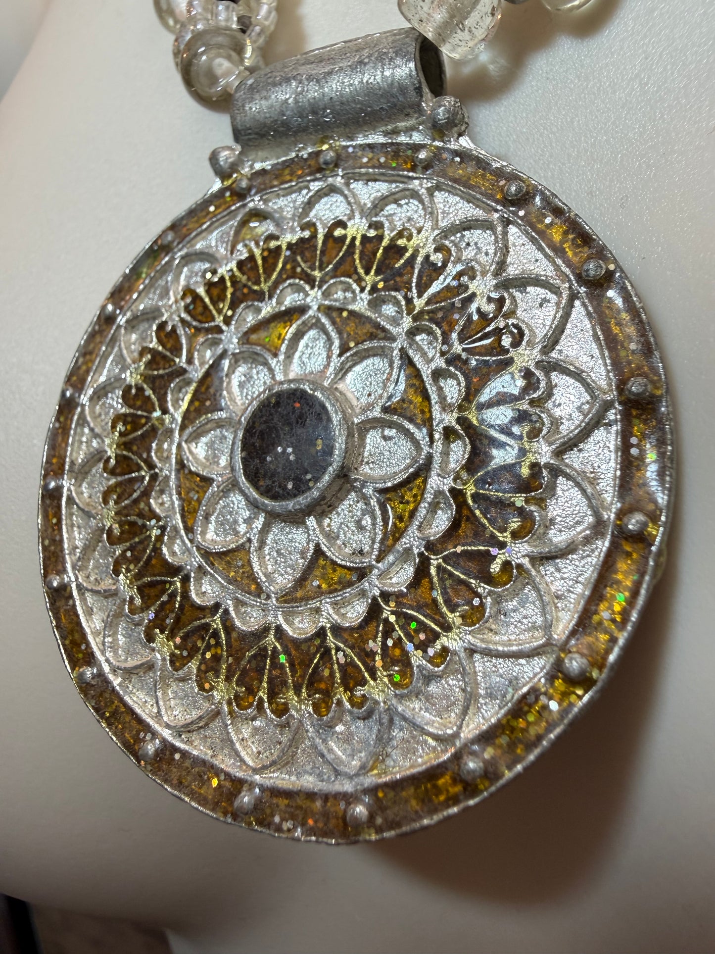 Glass Beaded Flower Necklace - Ceredigion Dreadlocks