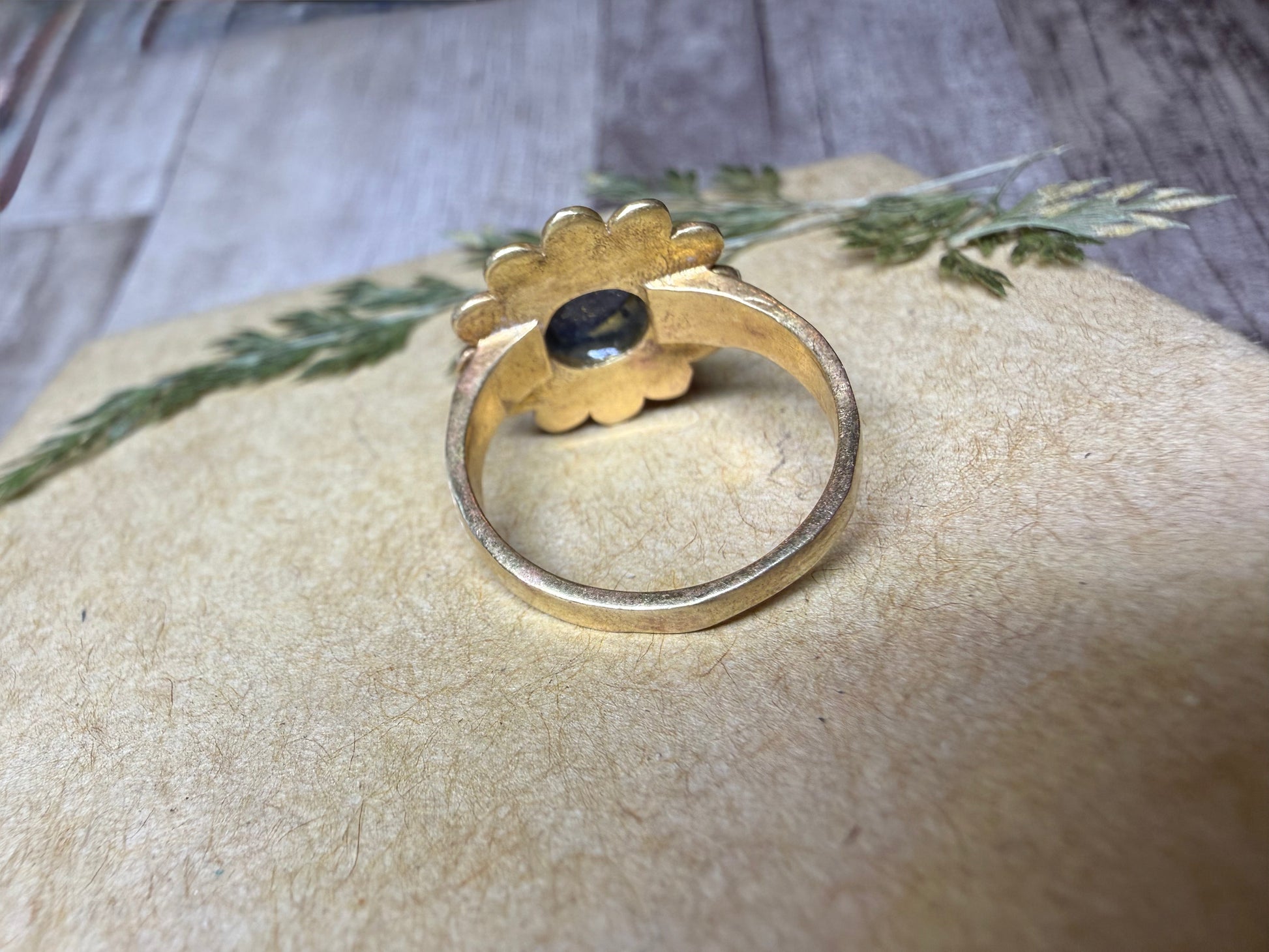 Lapis Lazuli Vintage Gold Tone Ring - Ceredigion Dreadlocks