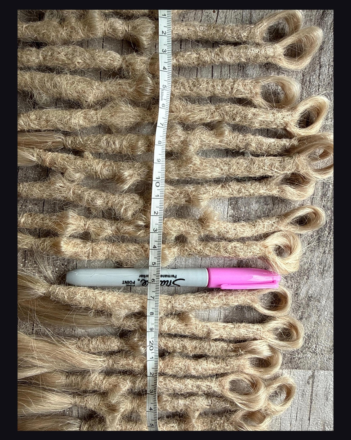 Amber: x20 looped dreadlock extensions