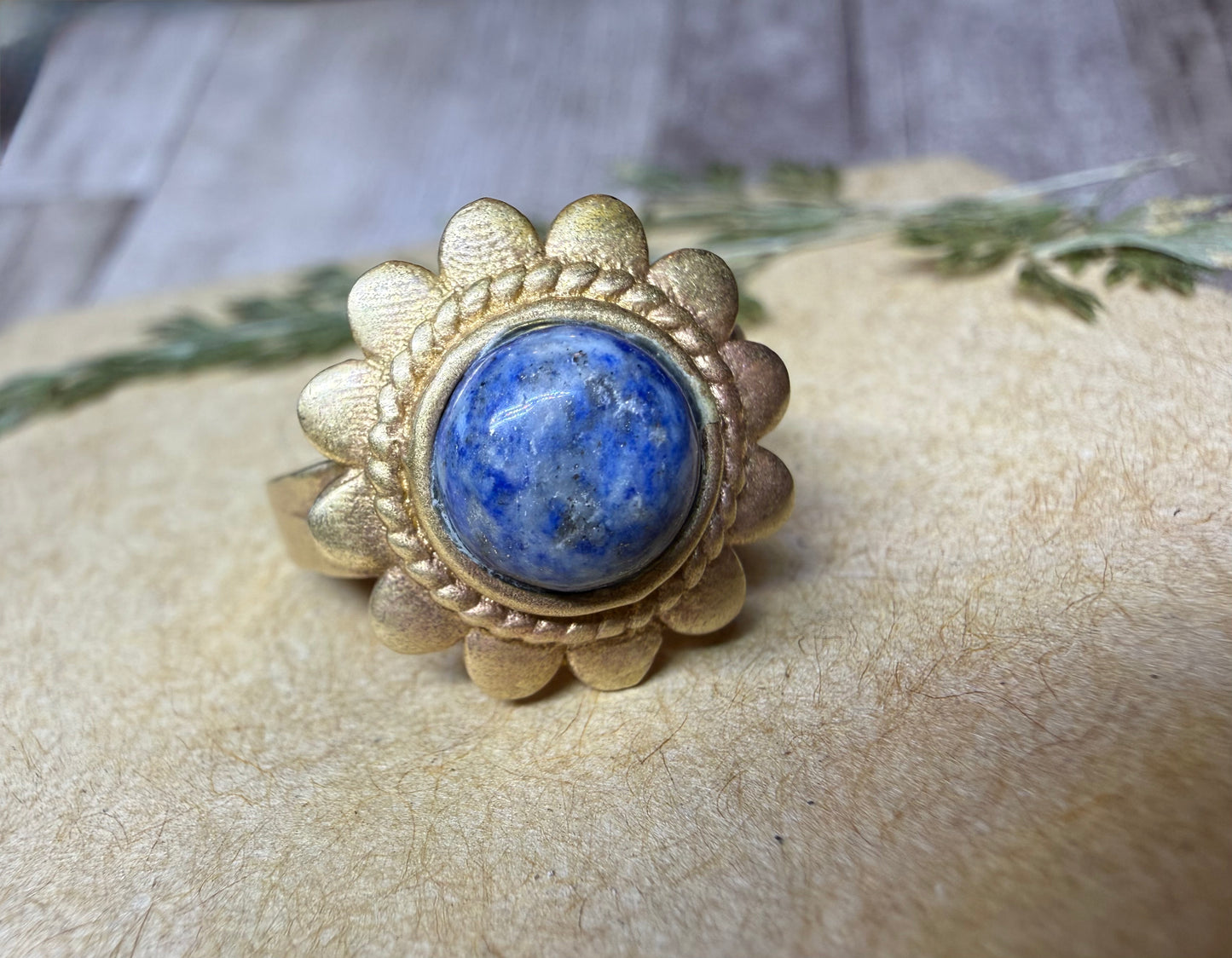 Lapis Lazuli Vintage Gold Tone Ring - Ceredigion Dreadlocks
