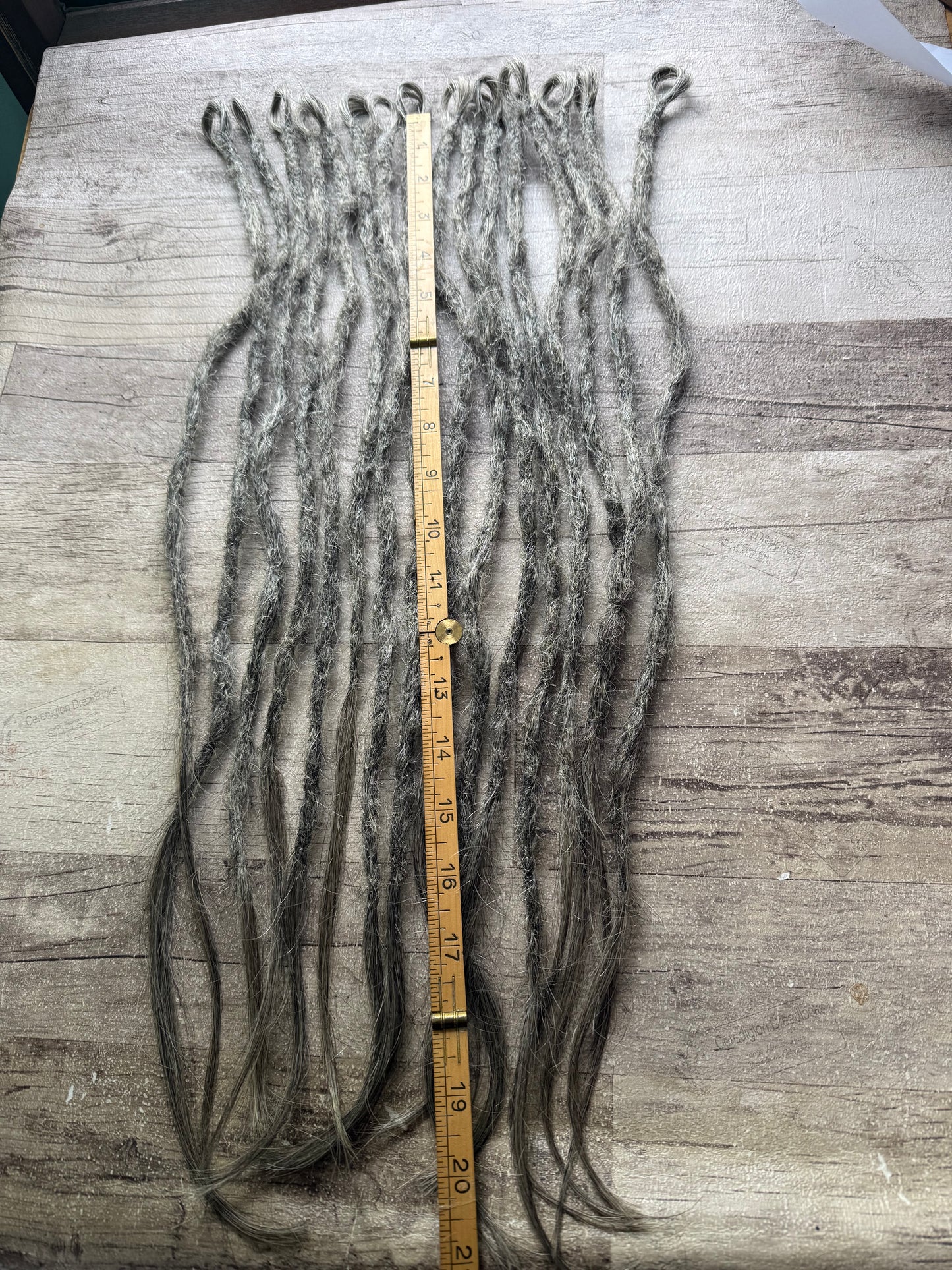 Susie : x16 looped raw dreadlock extensions - Ceredigion Dreadlocks