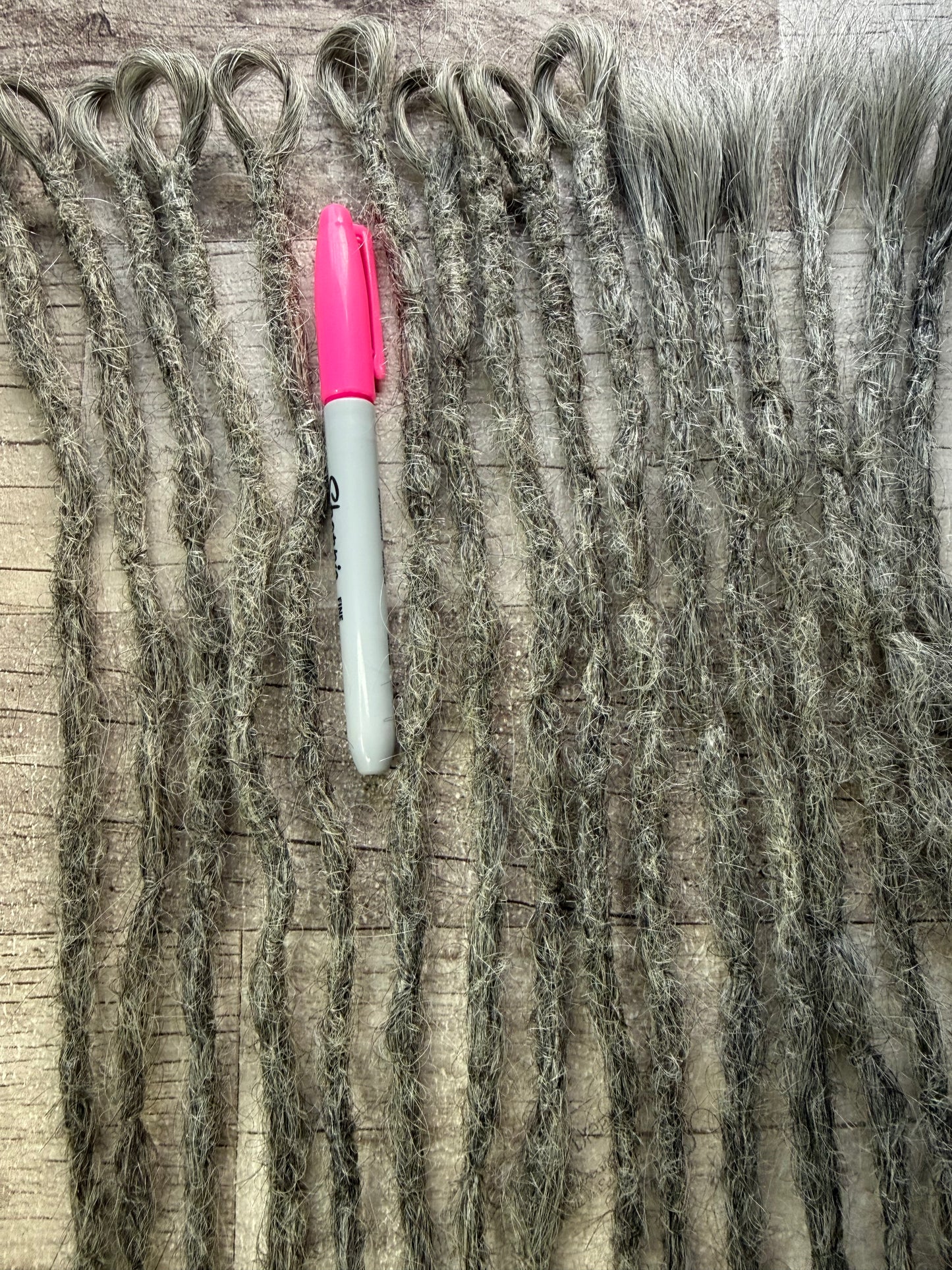 Susie: x16 dreadlock extensions