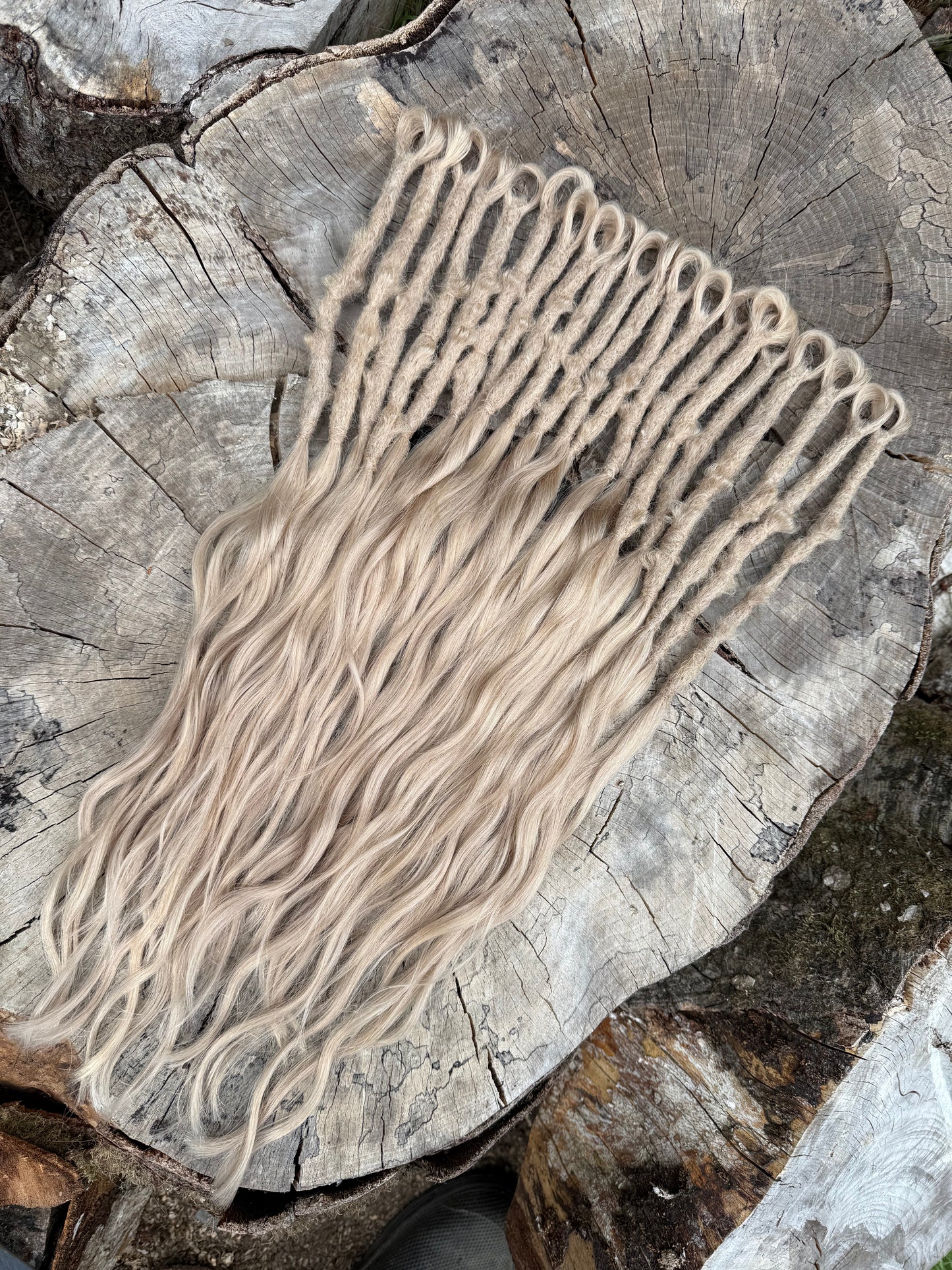Amber: x20 looped dreadlock extensions