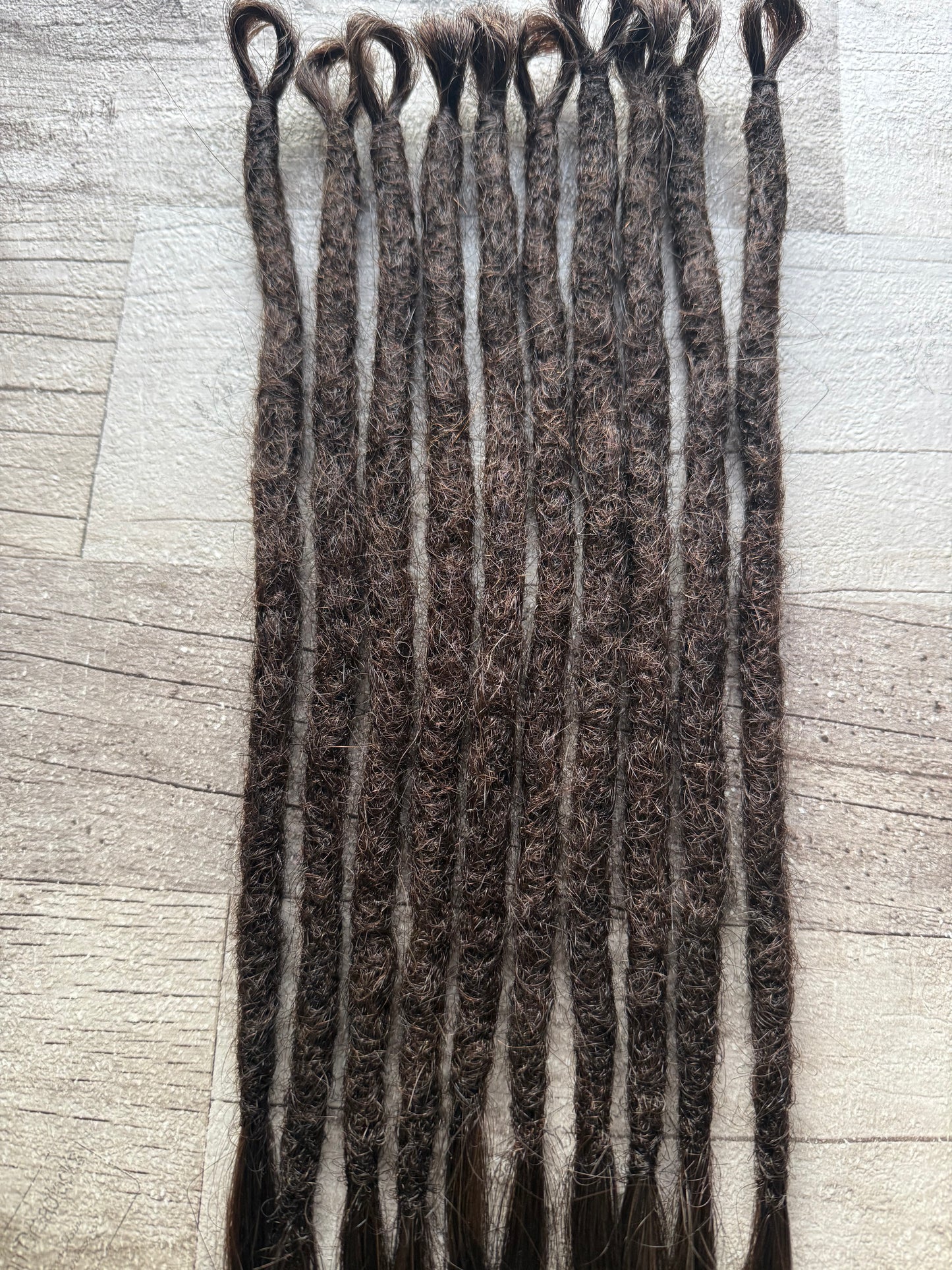 Teakay: x10 looped dreadlock extensions