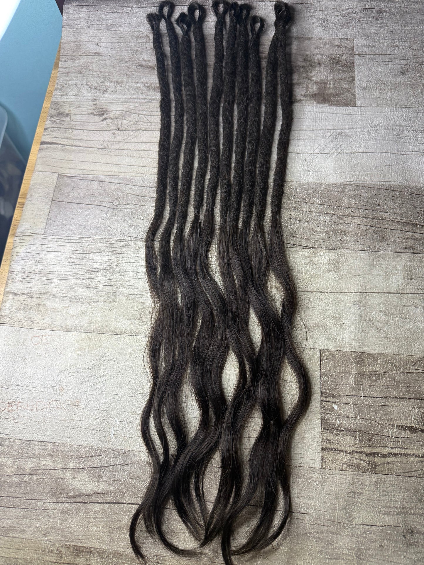 Teakay: x10 looped dreadlock extensions