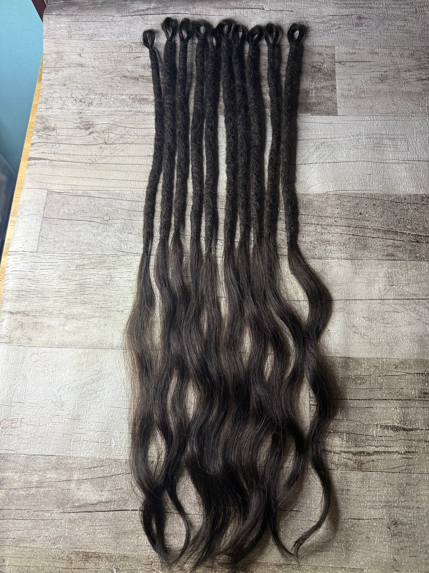Teakay: x10 looped dreadlock extensions