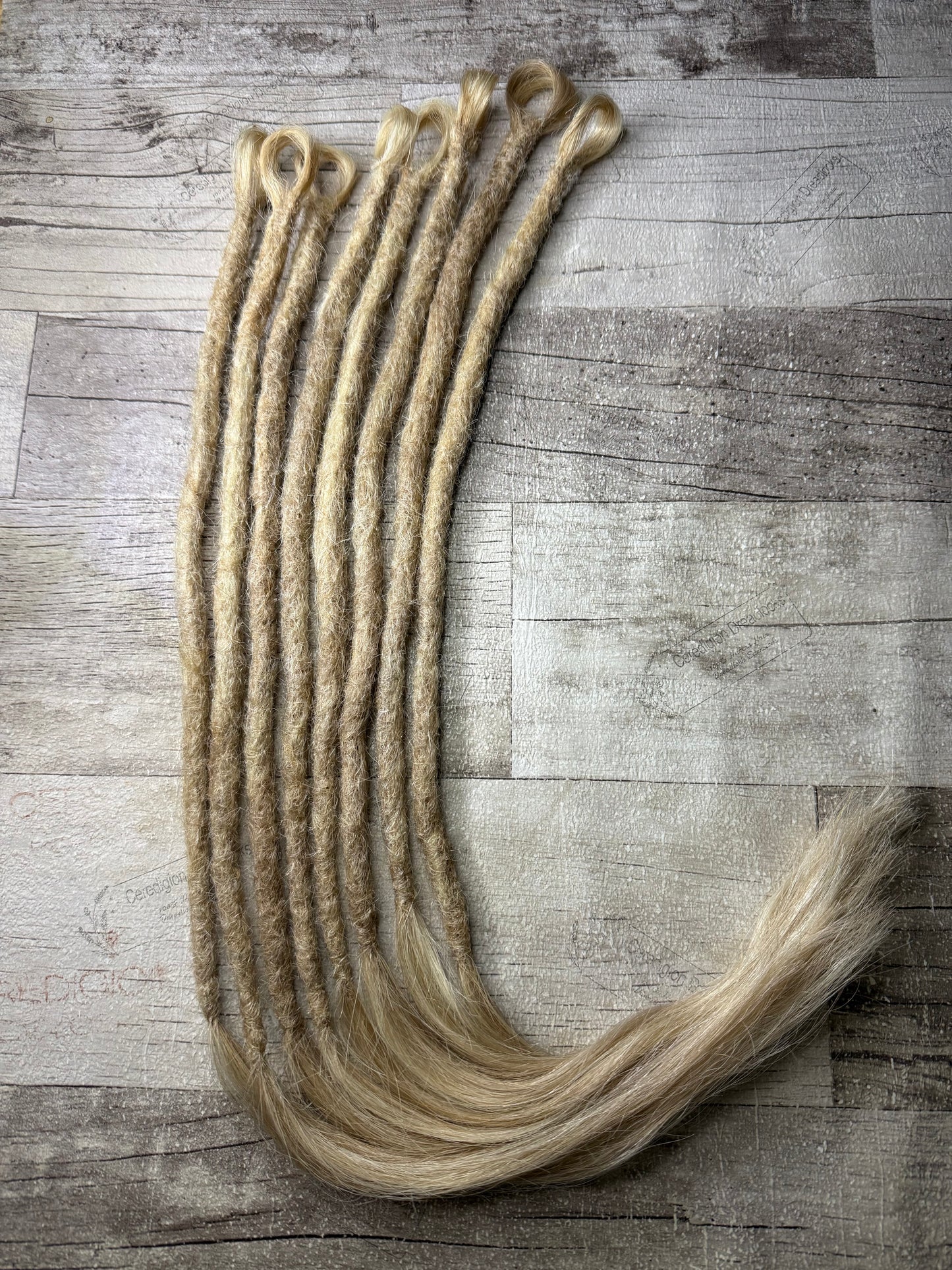 Lucy: x8 looped dreadlock extensions