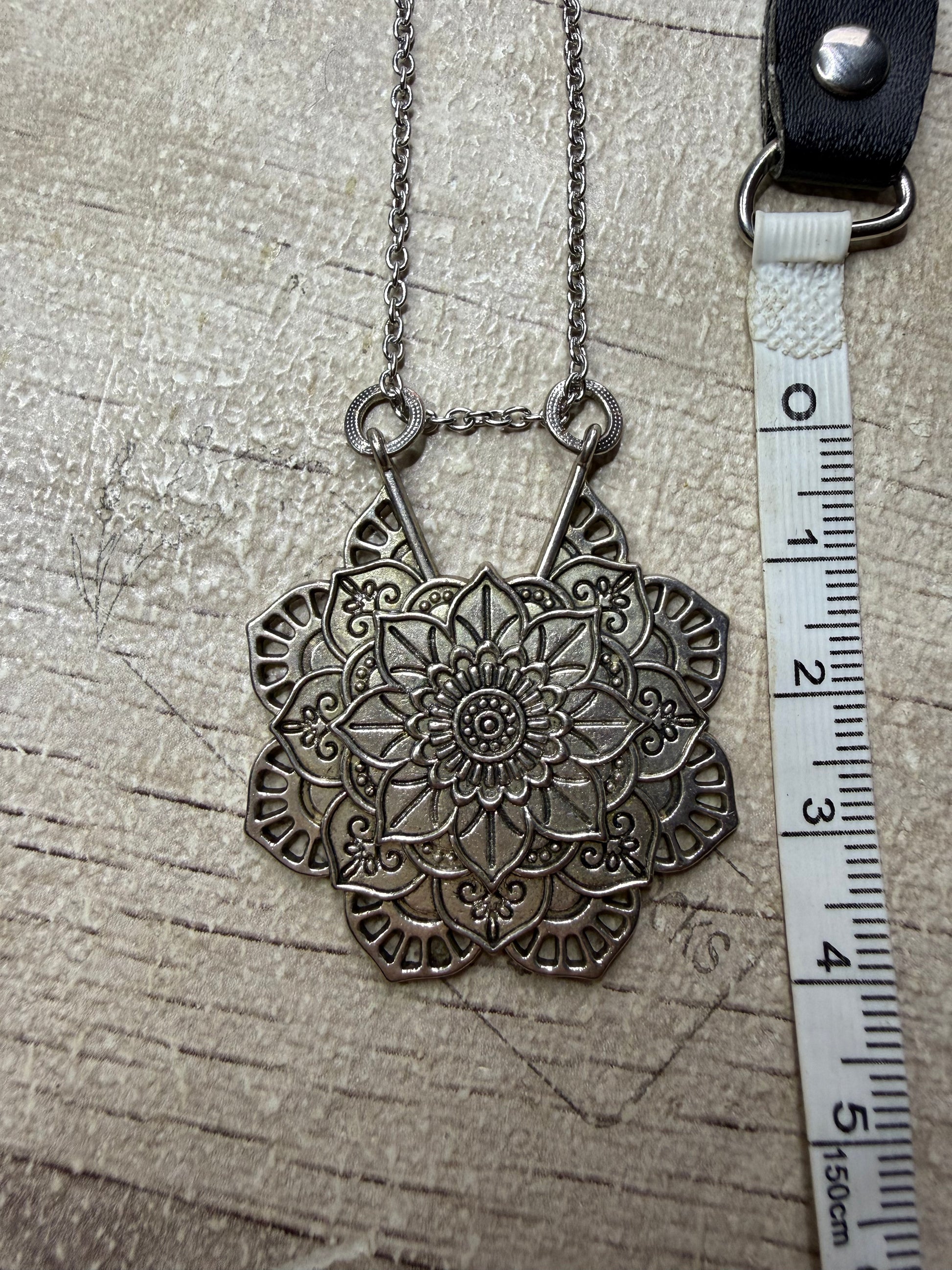 Mandala Pendant Necklace - Silver Tone - Ceredigion Dreadlocks